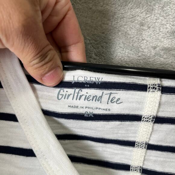 J.Crew Striped Girlfriend V-neck Tee White Navy Size 2X Cotton Nautical New - Picture 5 of 6